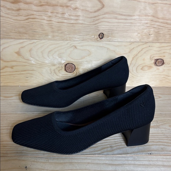 Vivaia Elegant Black‎ Women's square toe Heels - Picture 3 of 9